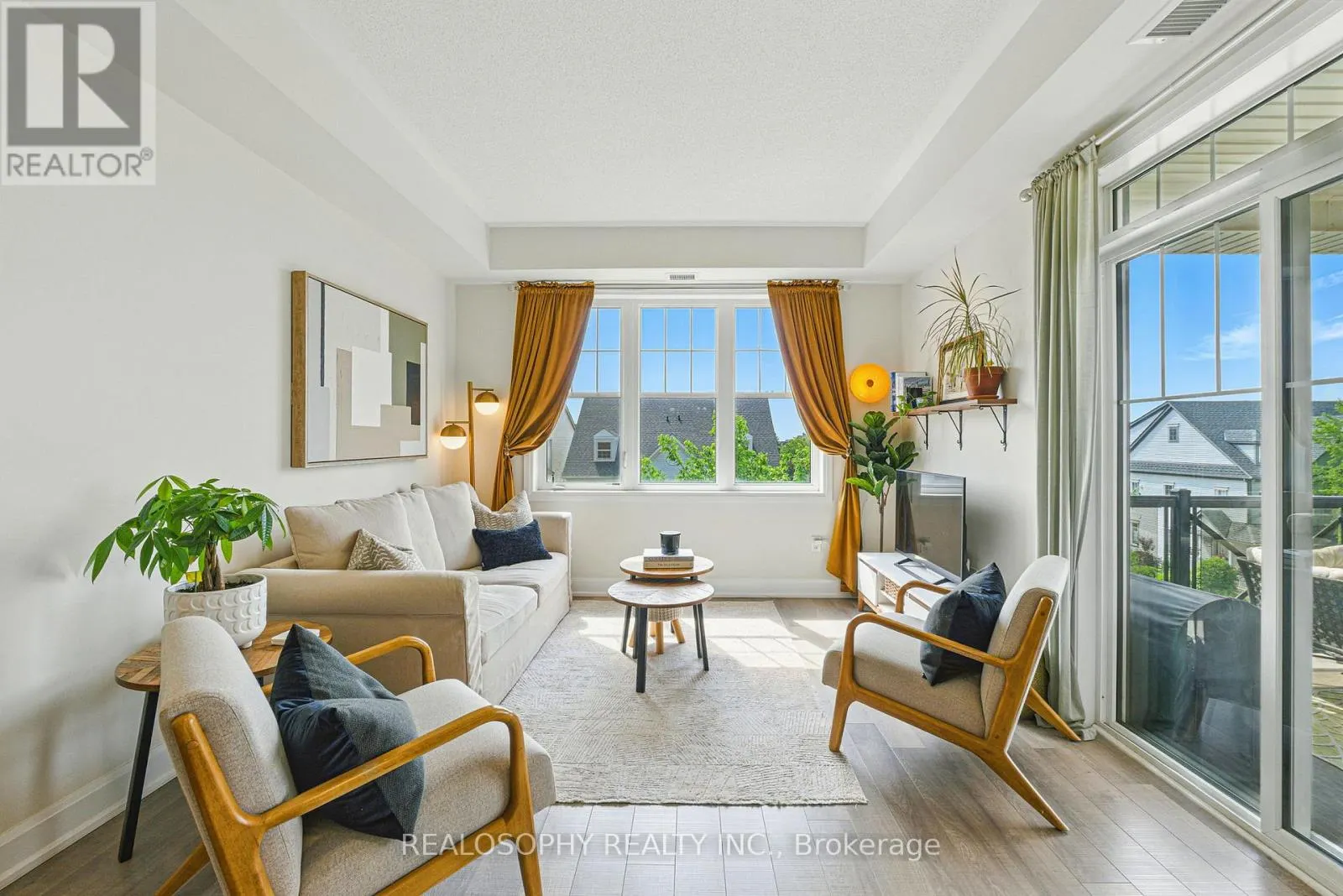 304 - 2333 SAWGRASS DRIVE