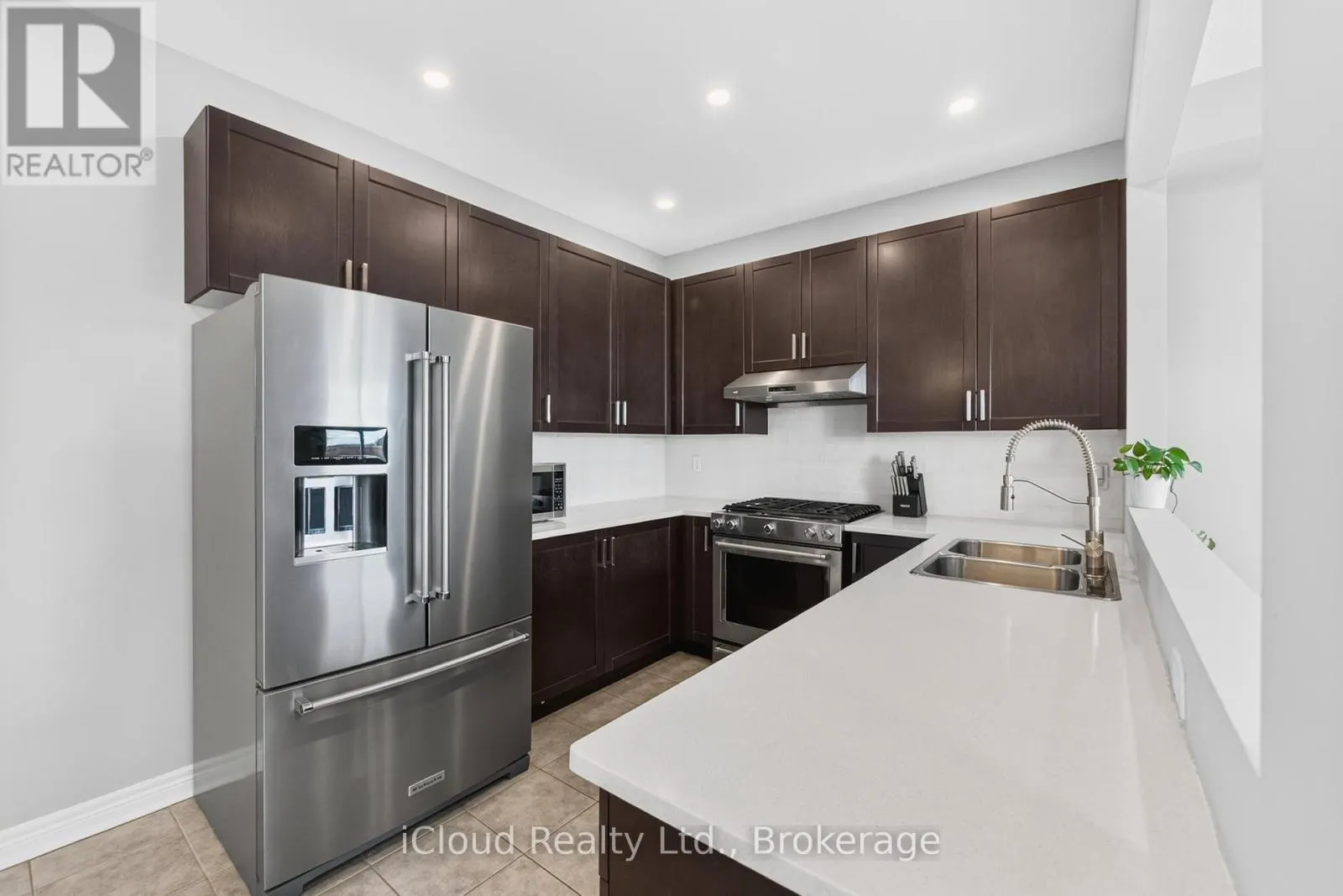 617 MOCKRIDGE TERRACE