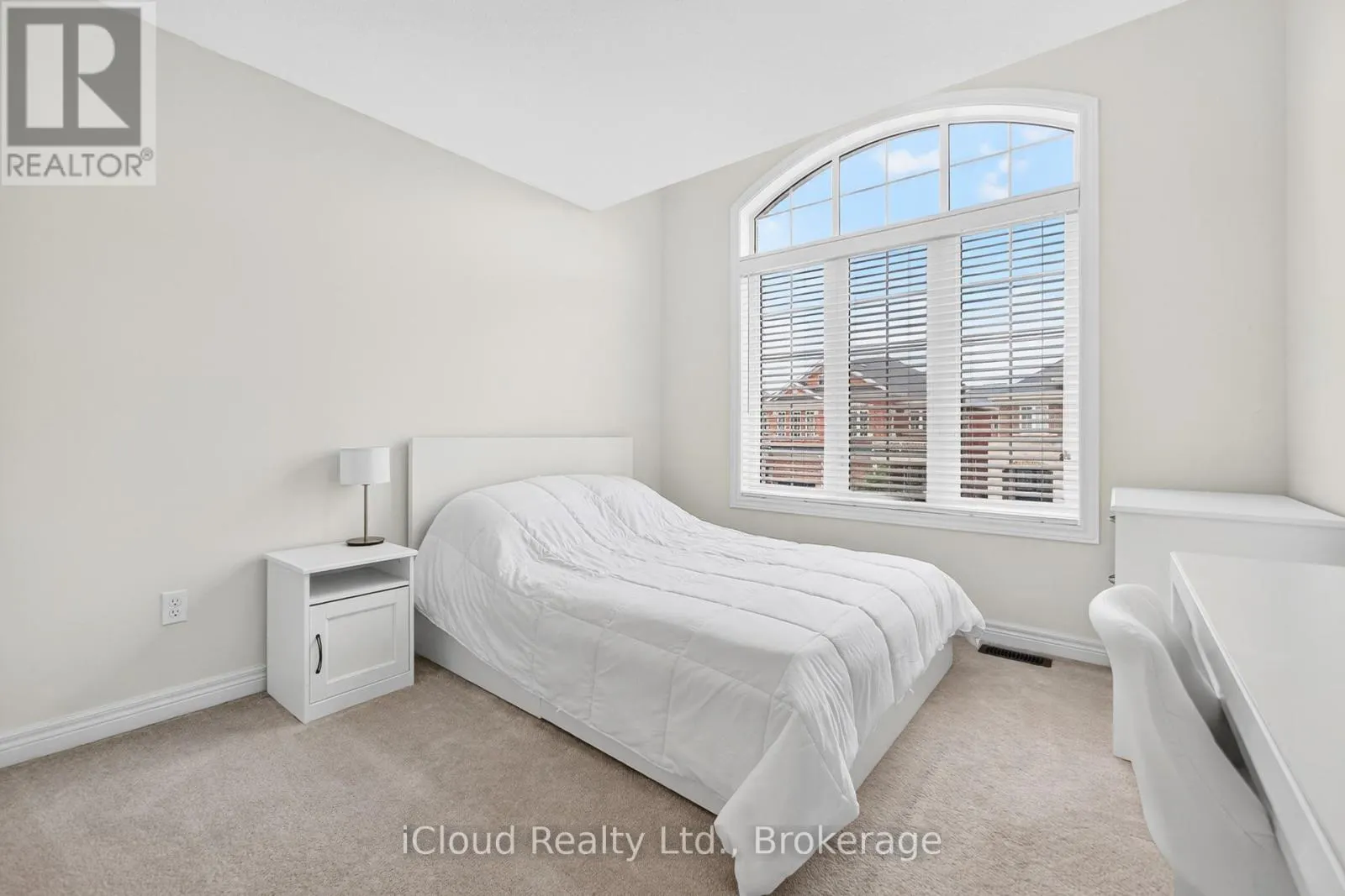 617 MOCKRIDGE TERRACE