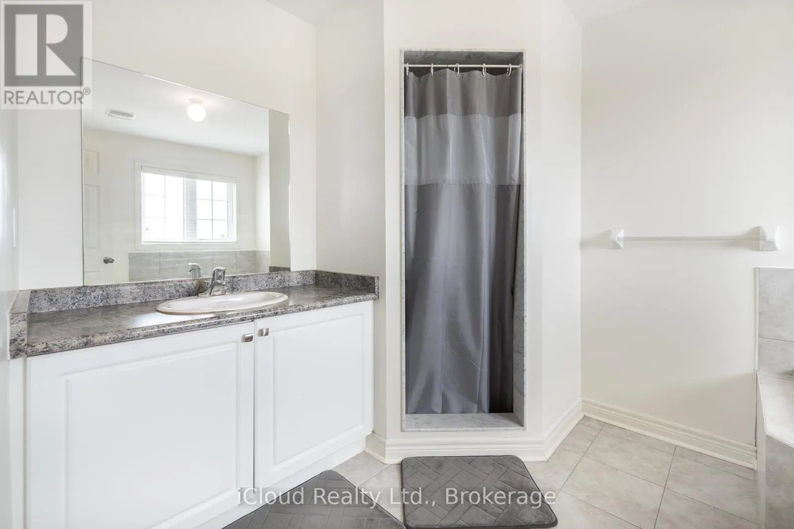 617 MOCKRIDGE TERRACE