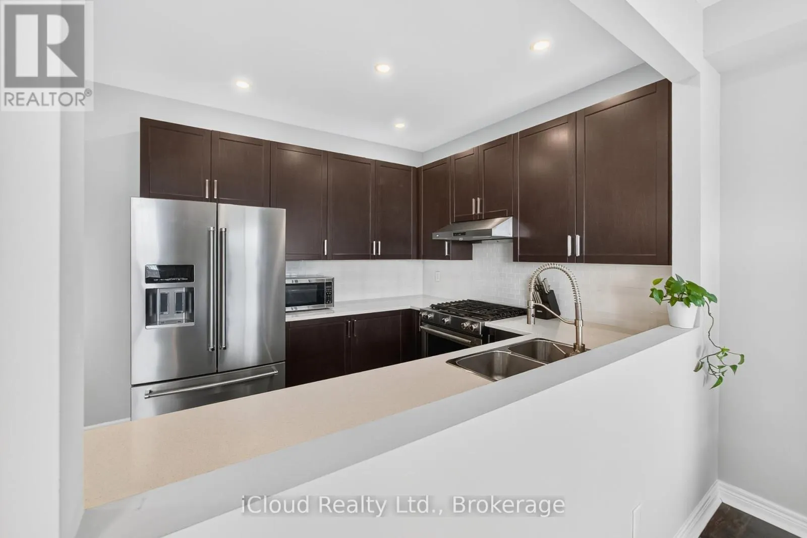 617 MOCKRIDGE TERRACE