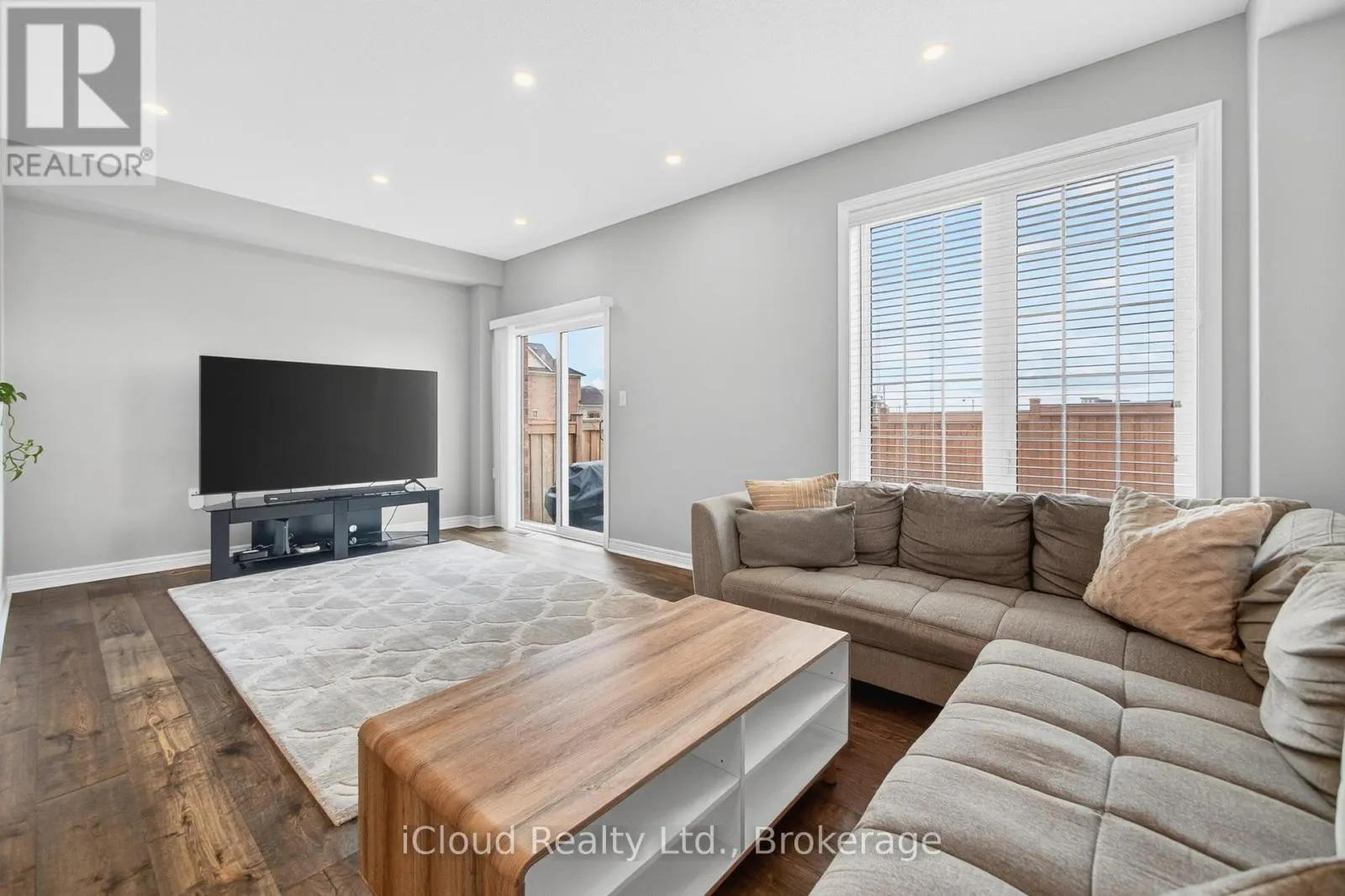 617 MOCKRIDGE TERRACE