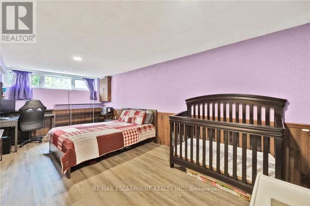 1196 DOWLAND CRESCENT