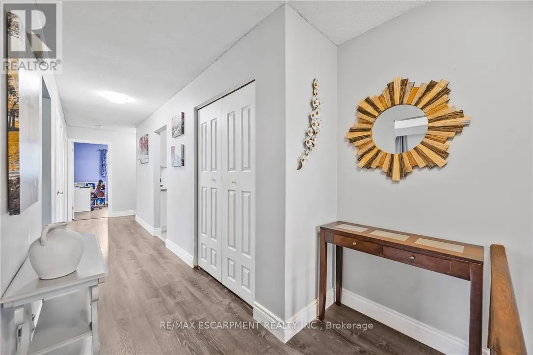 1196 DOWLAND CRESCENT