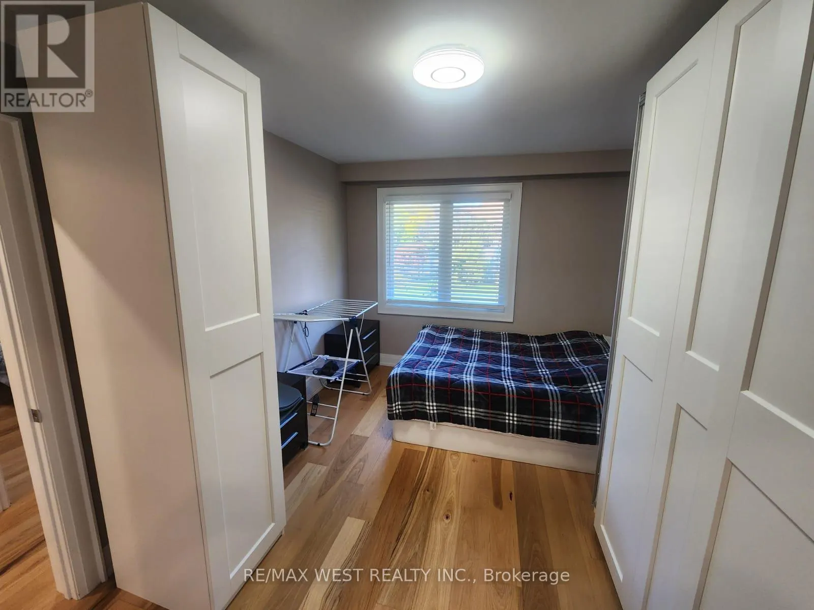 MAIN FLOOR - 44 LANDRON CRESCENT