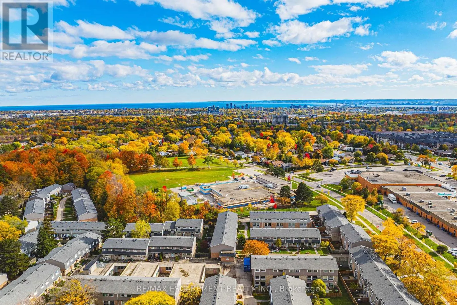 1206 - 2055 UPPER MIDDLE ROAD