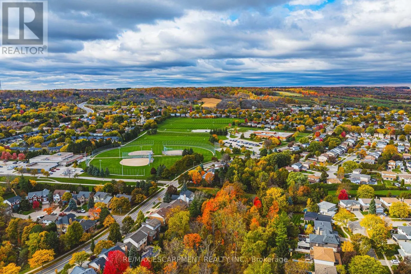 1206 - 2055 UPPER MIDDLE ROAD