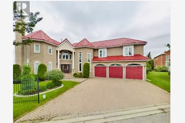 3721 TRELAWNY CIRCLE