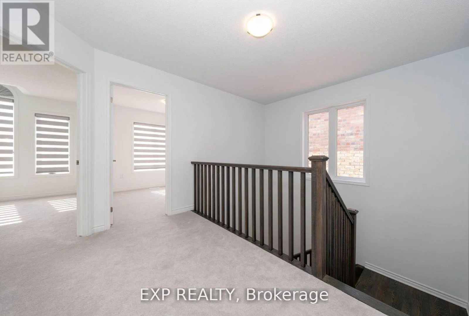 558 KENNEDY CIRCLE W