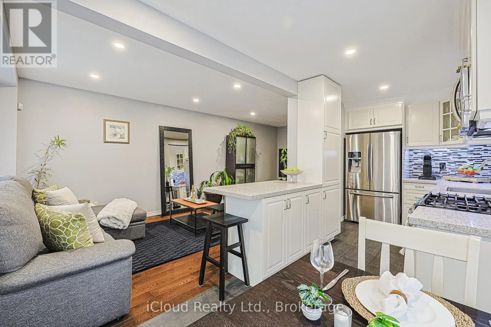 30 - 5958 GREENSBORO DRIVE