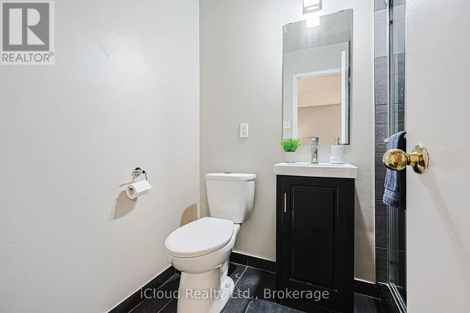 30 - 5958 GREENSBORO DRIVE