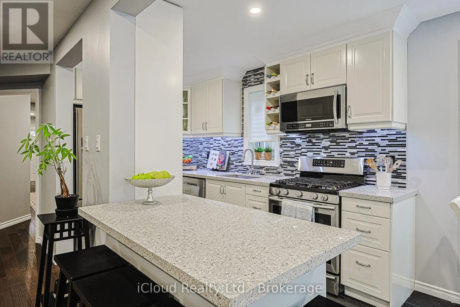 30 - 5958 GREENSBORO DRIVE