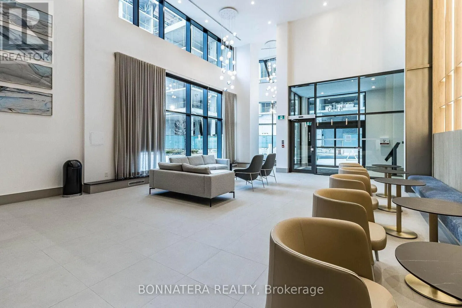 3302 - 4130 PARKSIDE VILLAGE DRIVE