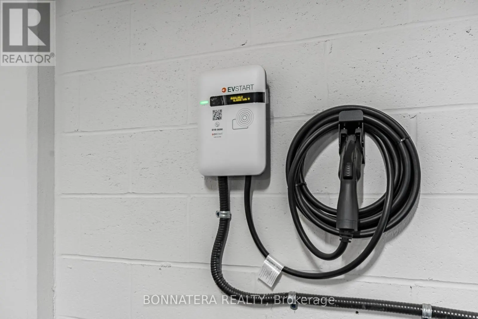 626 - 3200 WILLIAM COLTSON AVENUE