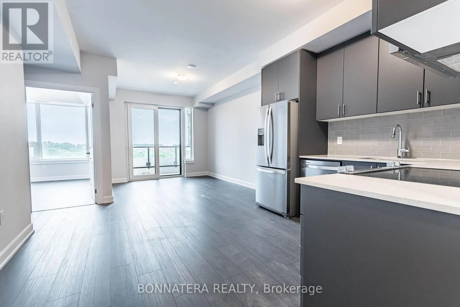 626 - 3200 WILLIAM COLTSON AVENUE