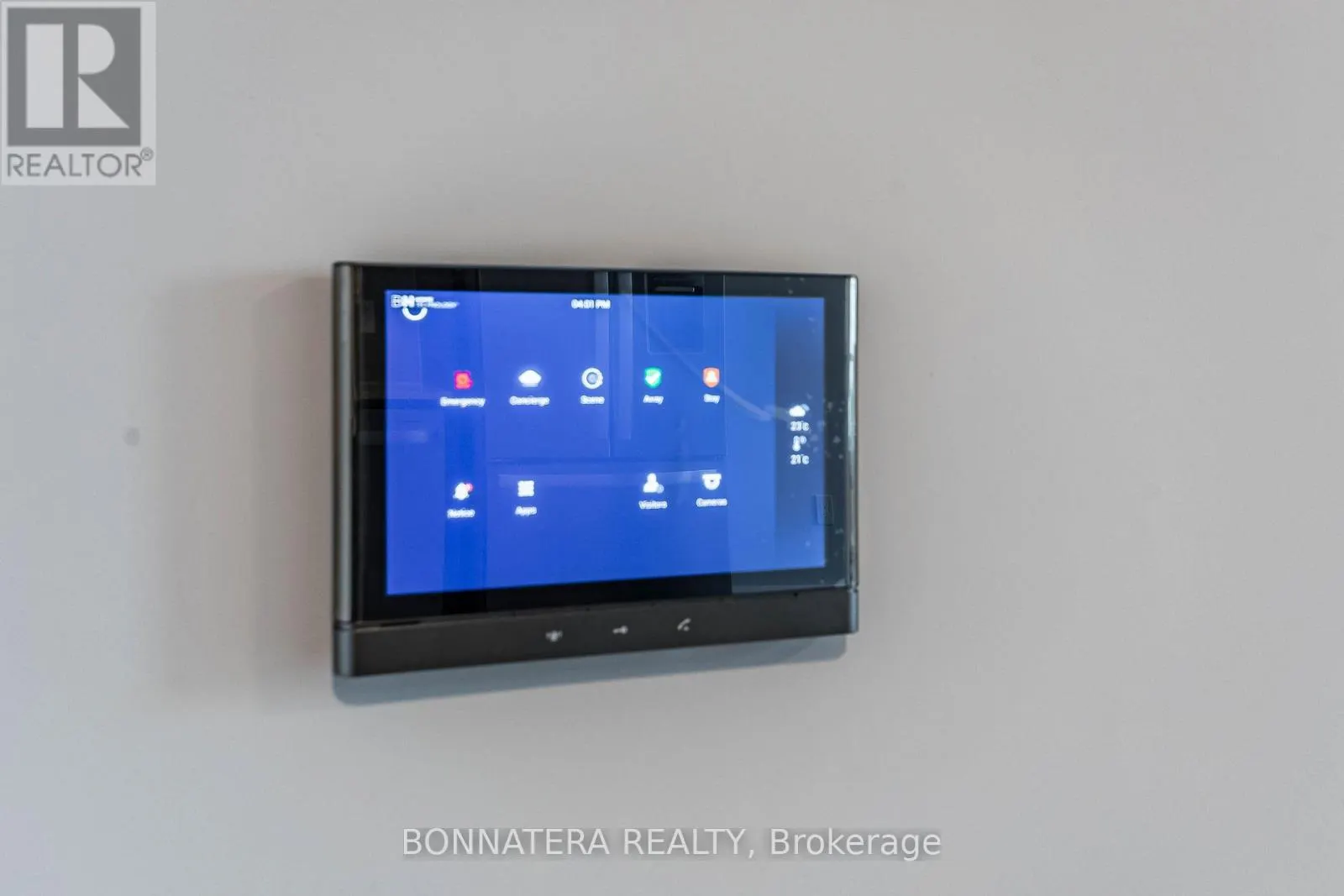 626 - 3200 WILLIAM COLTSON AVENUE