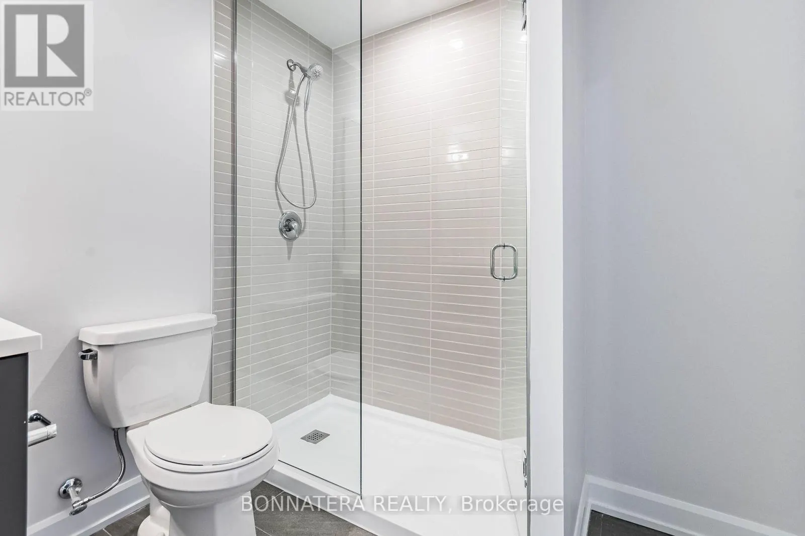 626 - 3200 WILLIAM COLTSON AVENUE