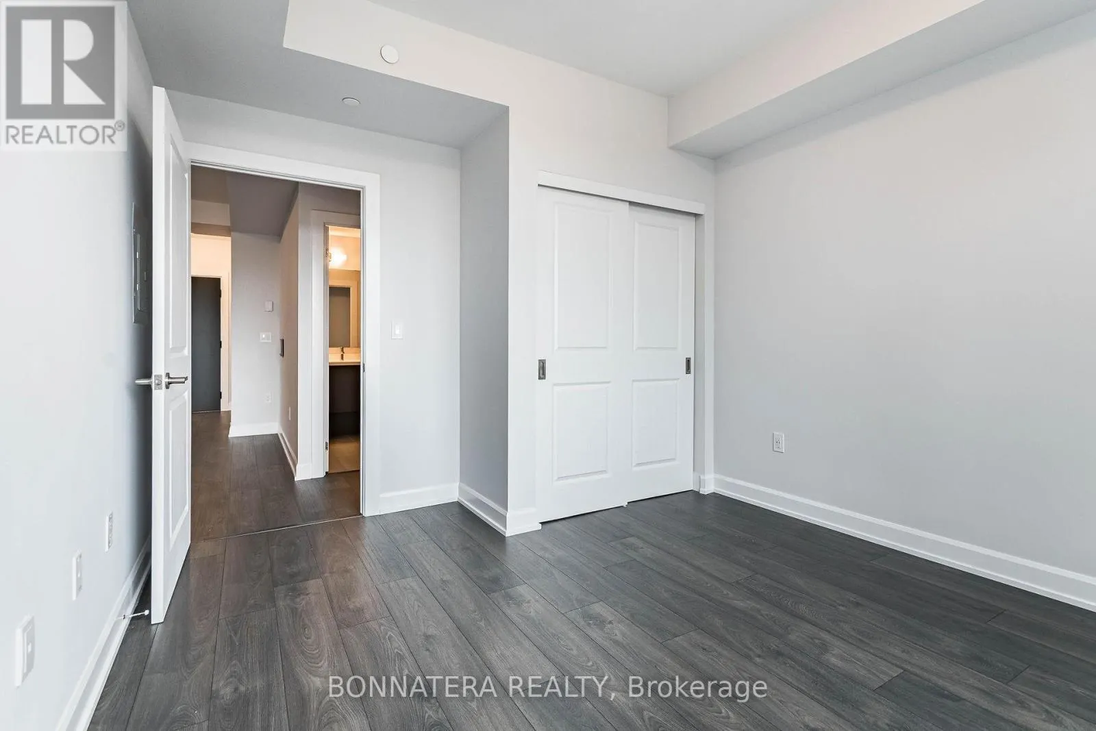 626 - 3200 WILLIAM COLTSON AVENUE