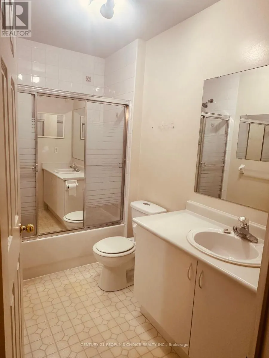 48 YELLOW BRICK ROAD