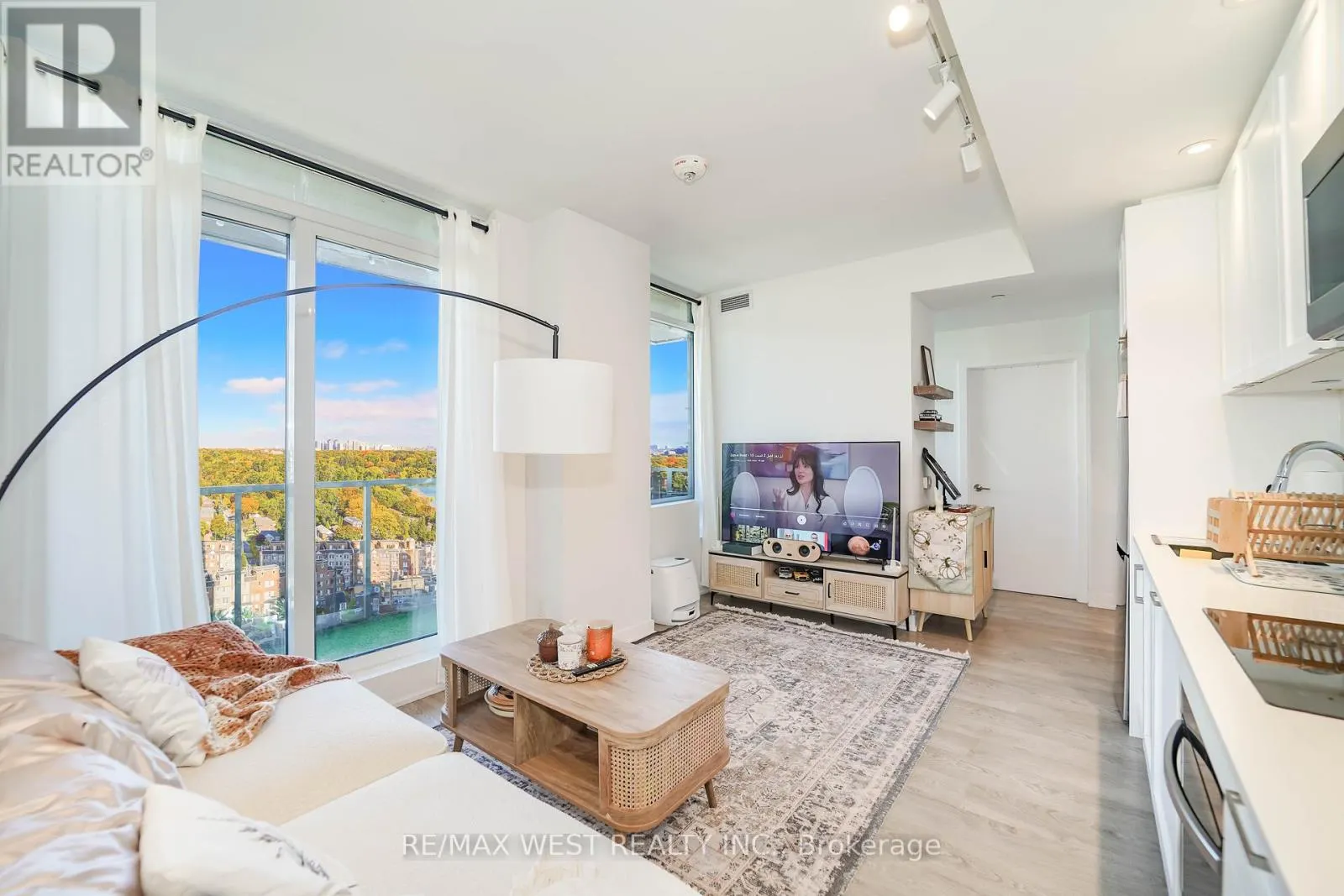 2102 - 1928 LAKE SHORE BOULEVARD