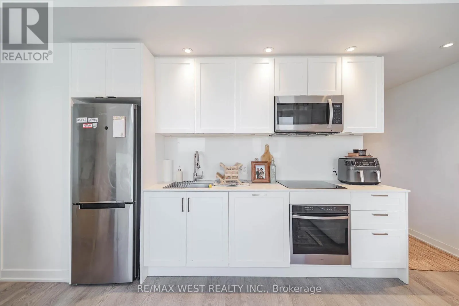 2102 - 1928 LAKE SHORE BOULEVARD