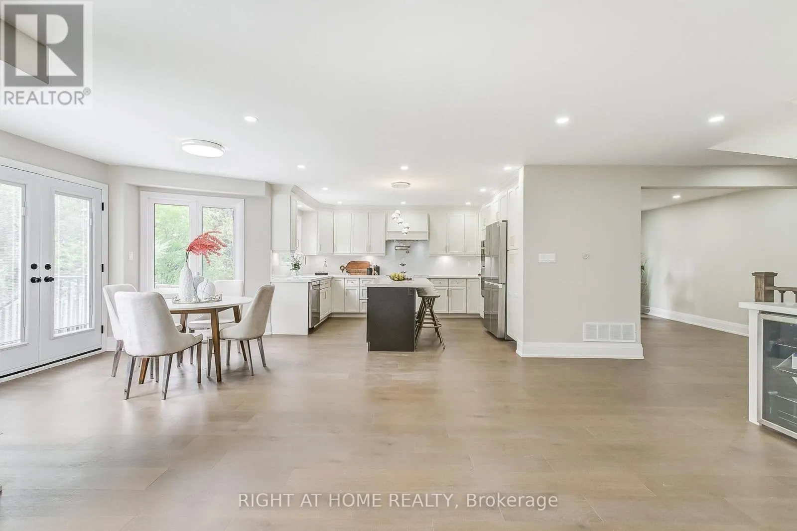 1308 FIELDCREST LANE