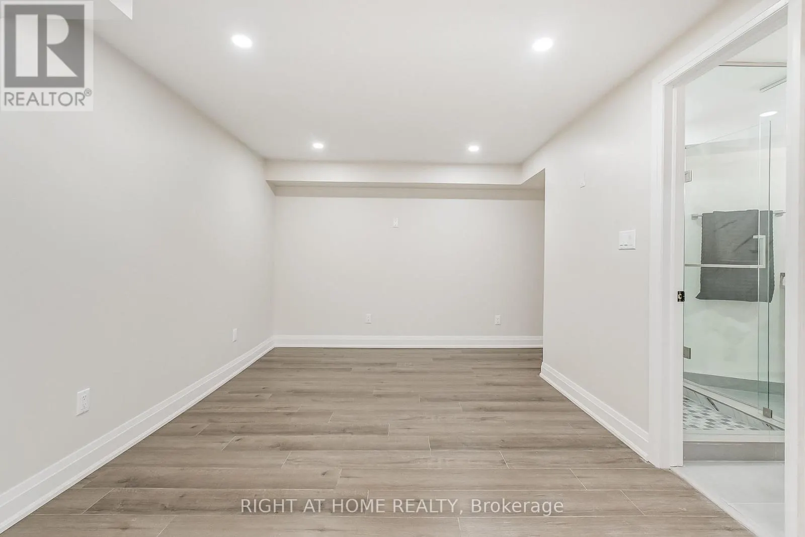 1308 FIELDCREST LANE