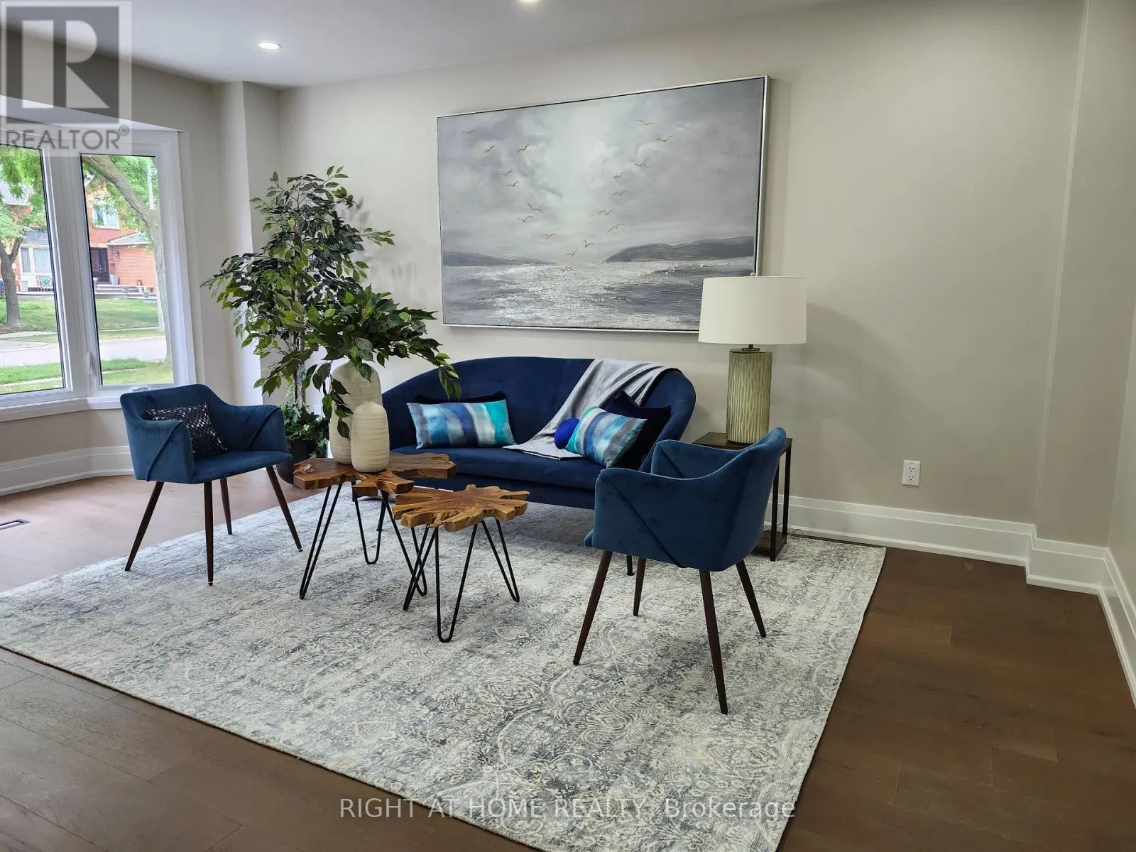 1308 FIELDCREST LANE