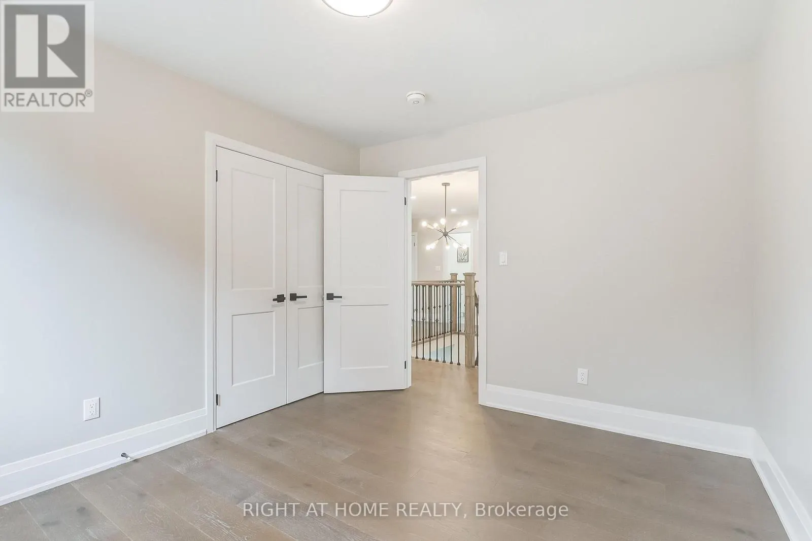 1308 FIELDCREST LANE