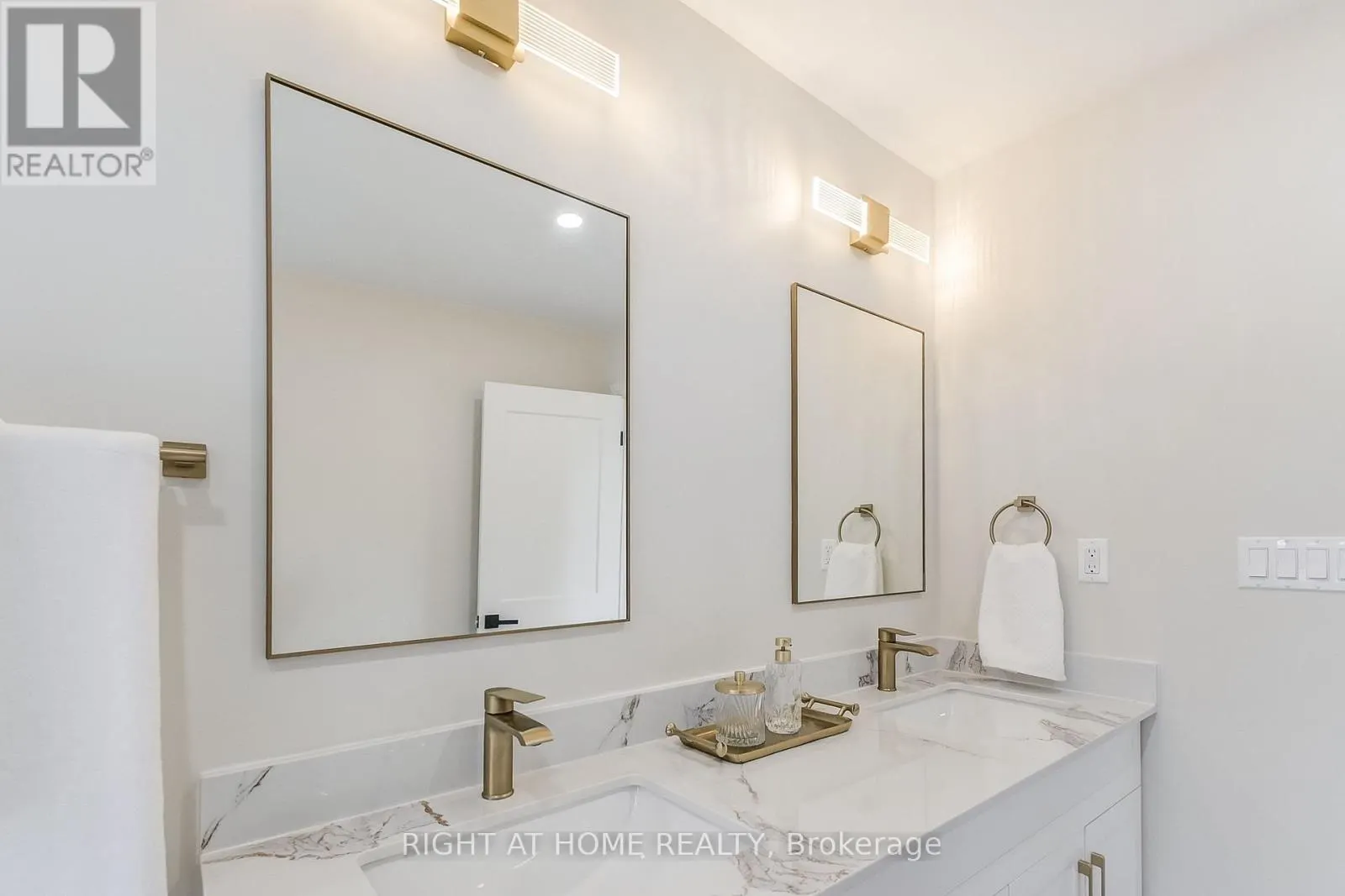 1308 FIELDCREST LANE