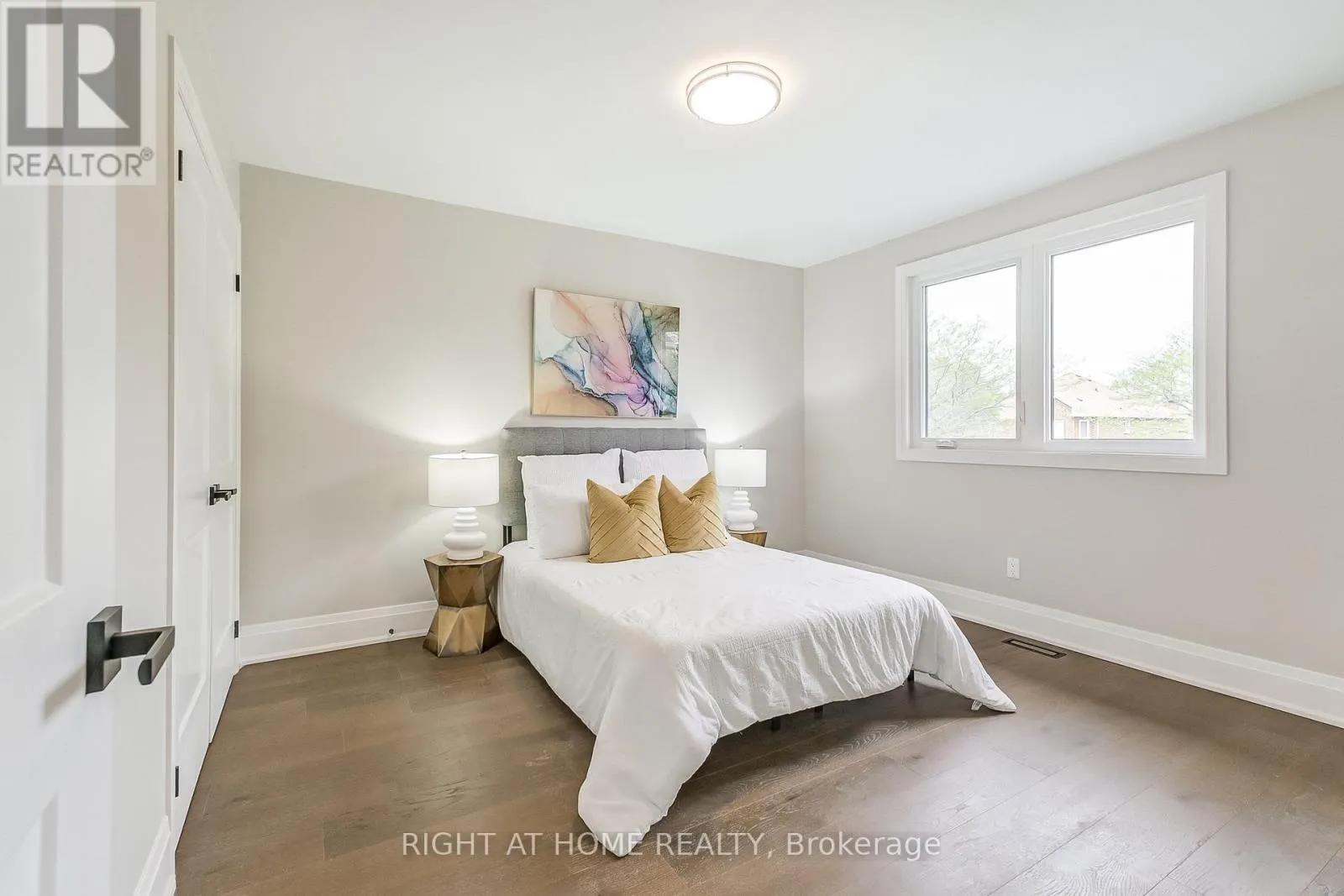 1308 FIELDCREST LANE