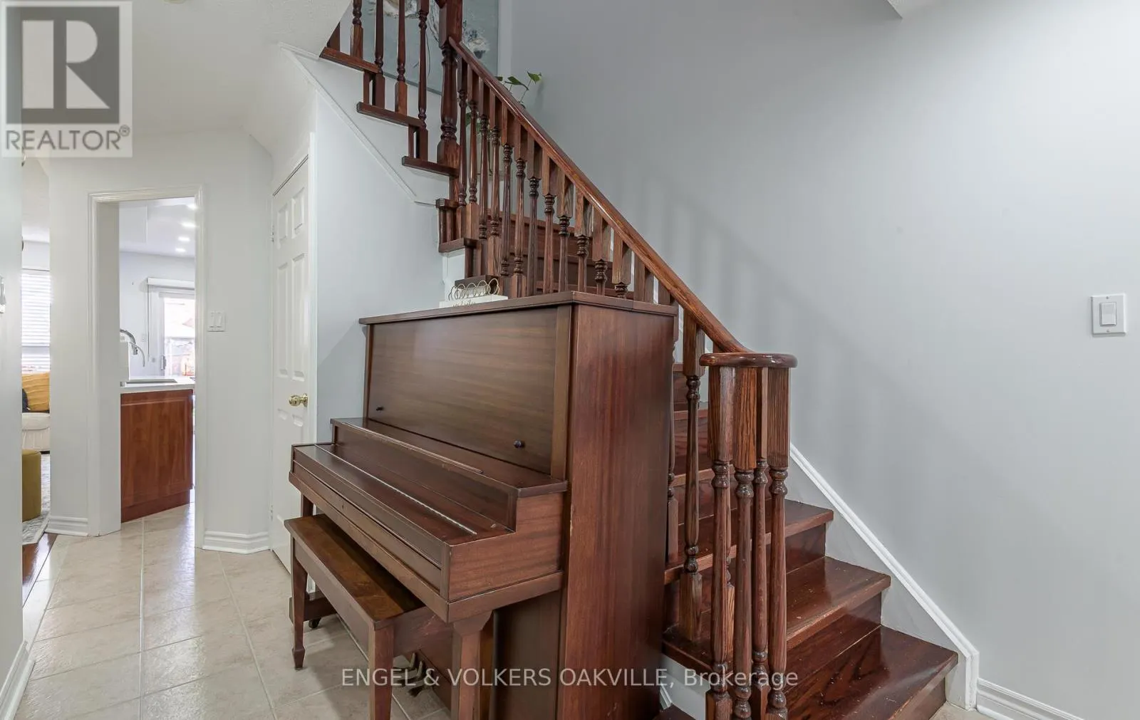 3976 FREEMAN TERRACE