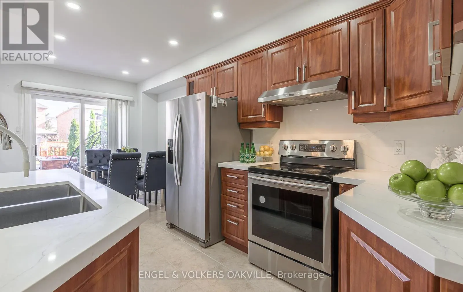 3976 FREEMAN TERRACE