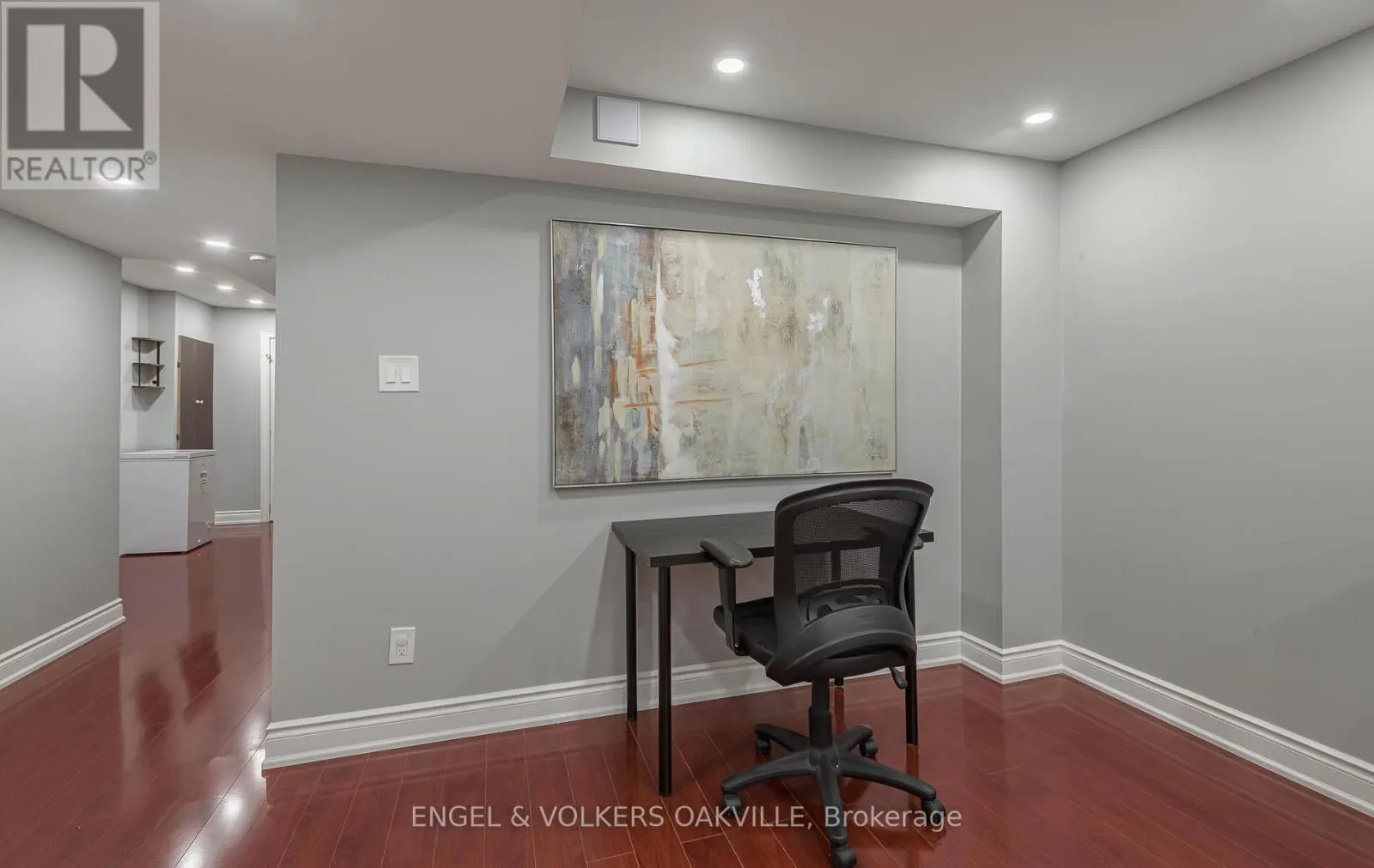 3976 FREEMAN TERRACE