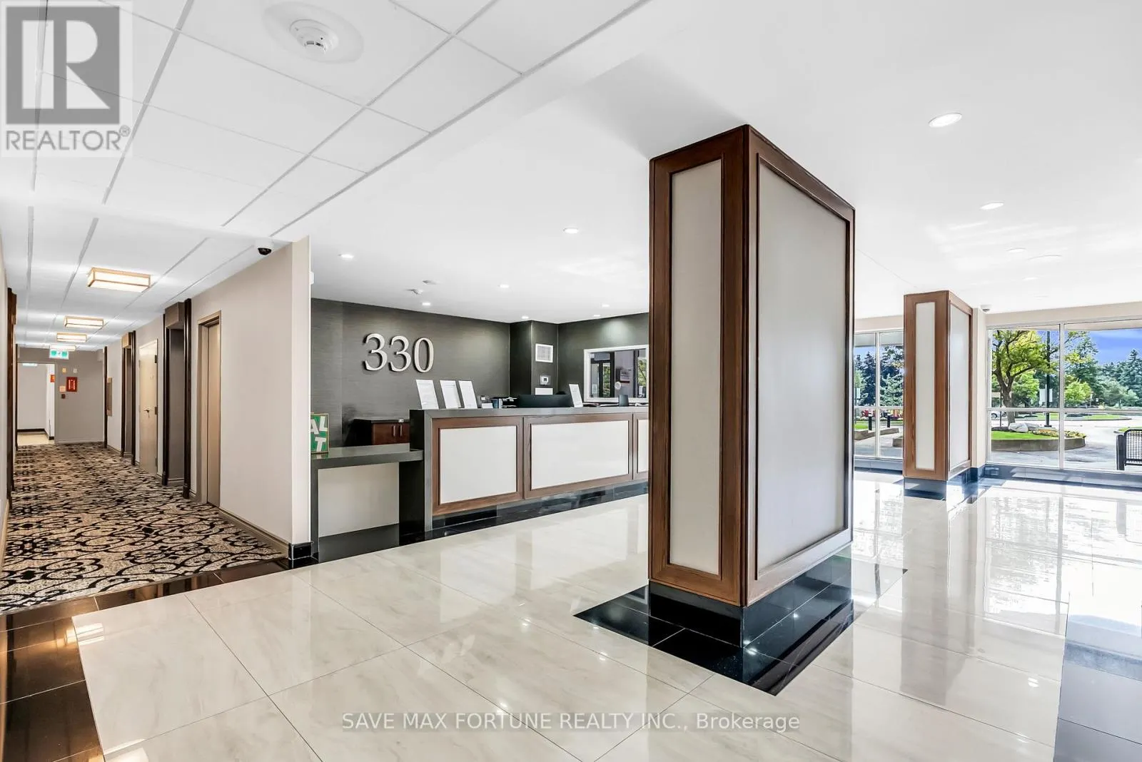 1006 - 330 RATHBURN ROAD W