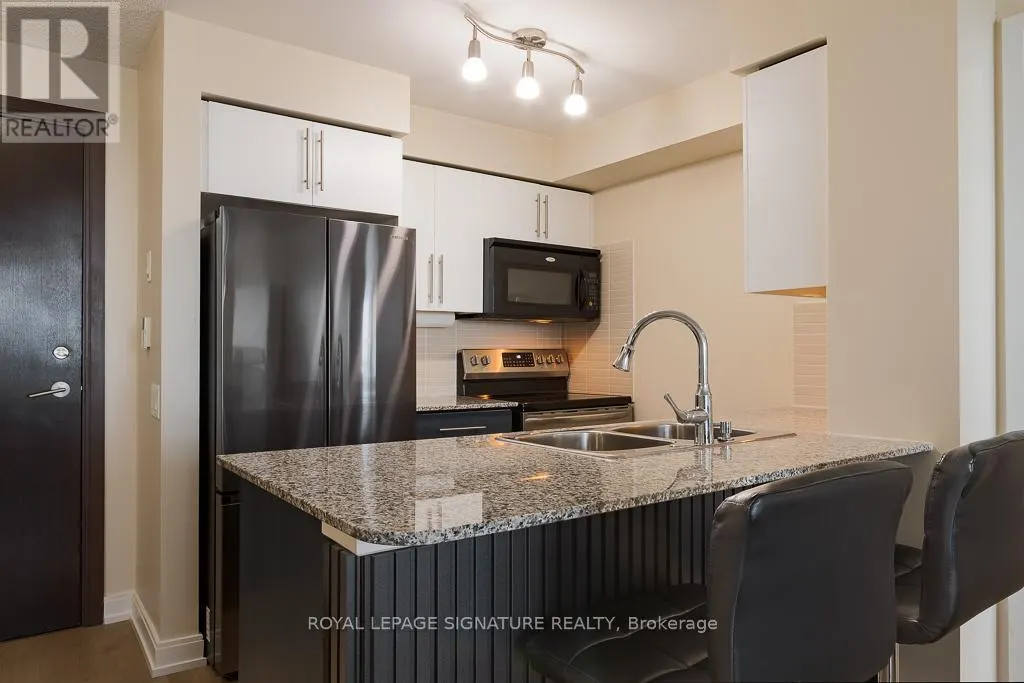 1753 - 25 VIKING LANE