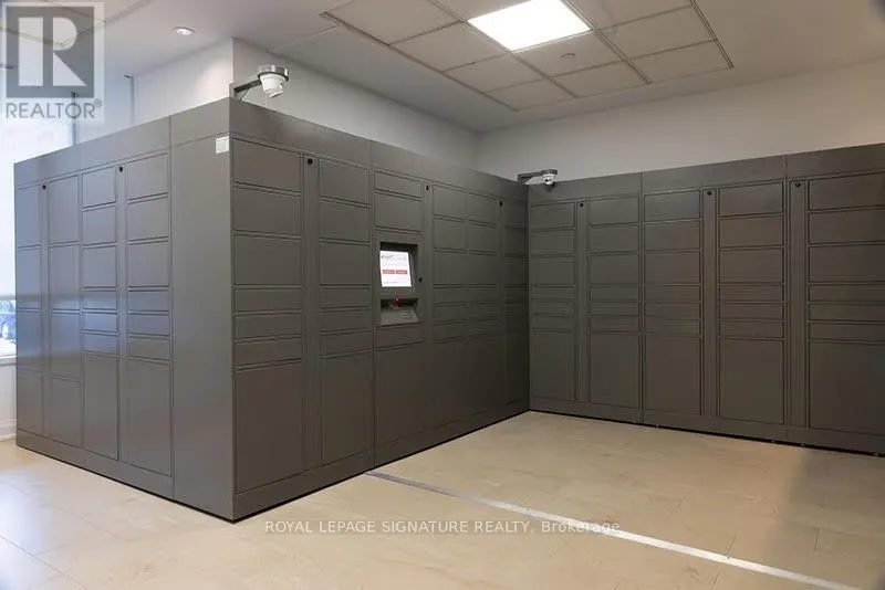 1753 - 25 VIKING LANE