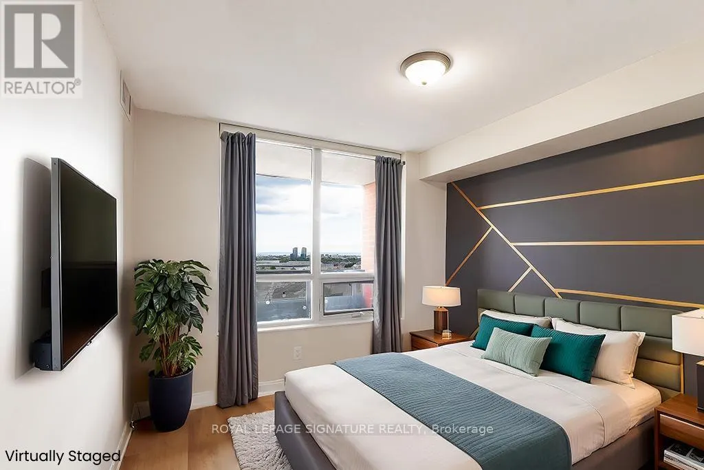 1753 - 25 VIKING LANE