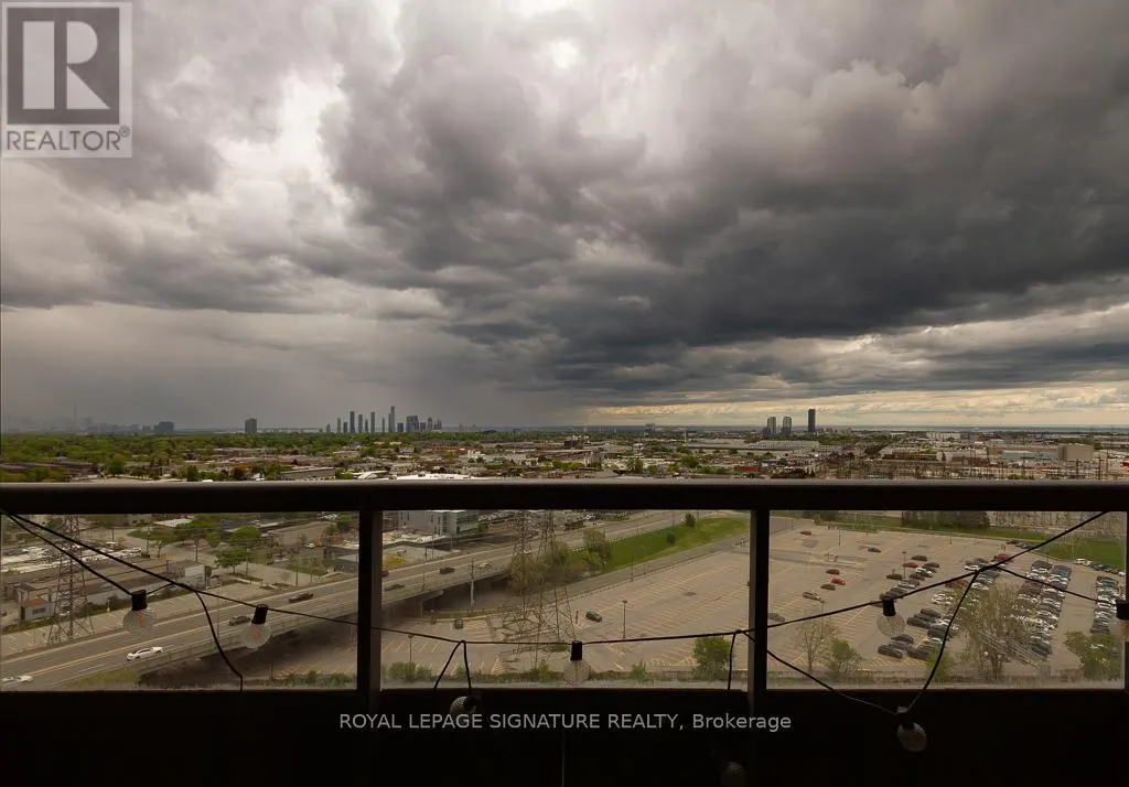 1753 - 25 VIKING LANE