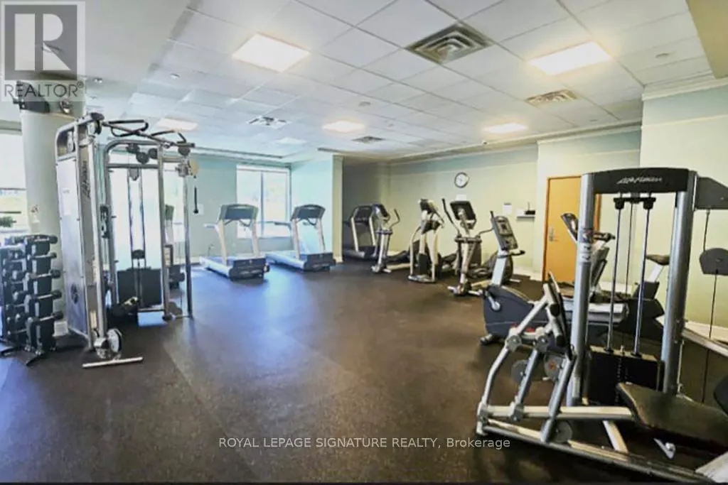 1753 - 25 VIKING LANE