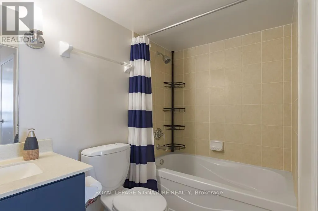 1753 - 25 VIKING LANE