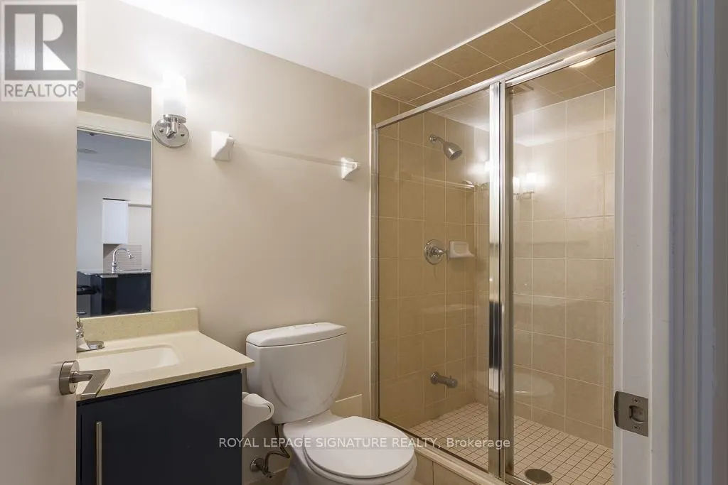 1753 - 25 VIKING LANE