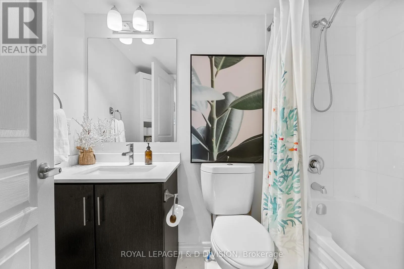 TH4 - 120 LONG BRANCH AVENUE