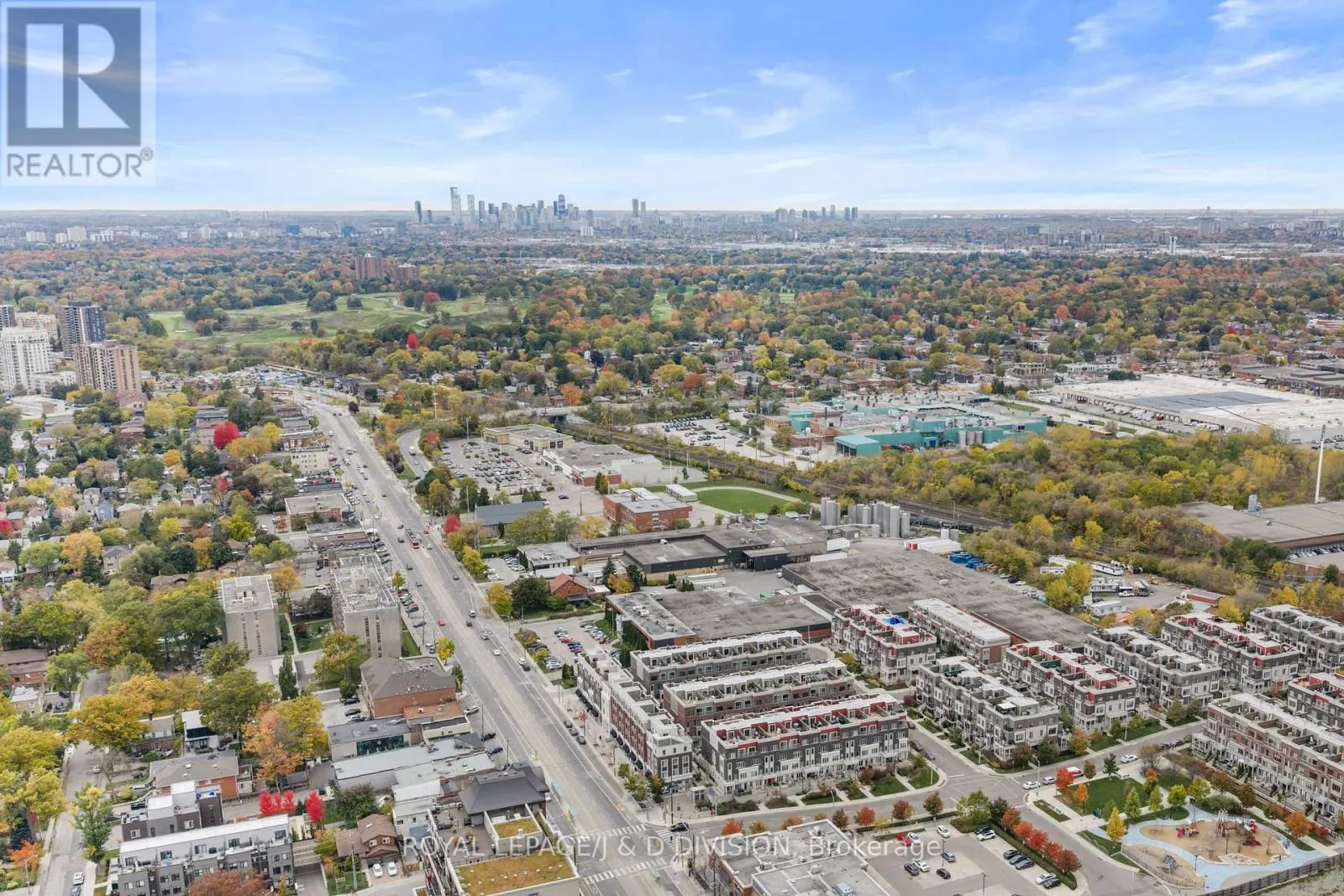 TH4 - 120 LONG BRANCH AVENUE