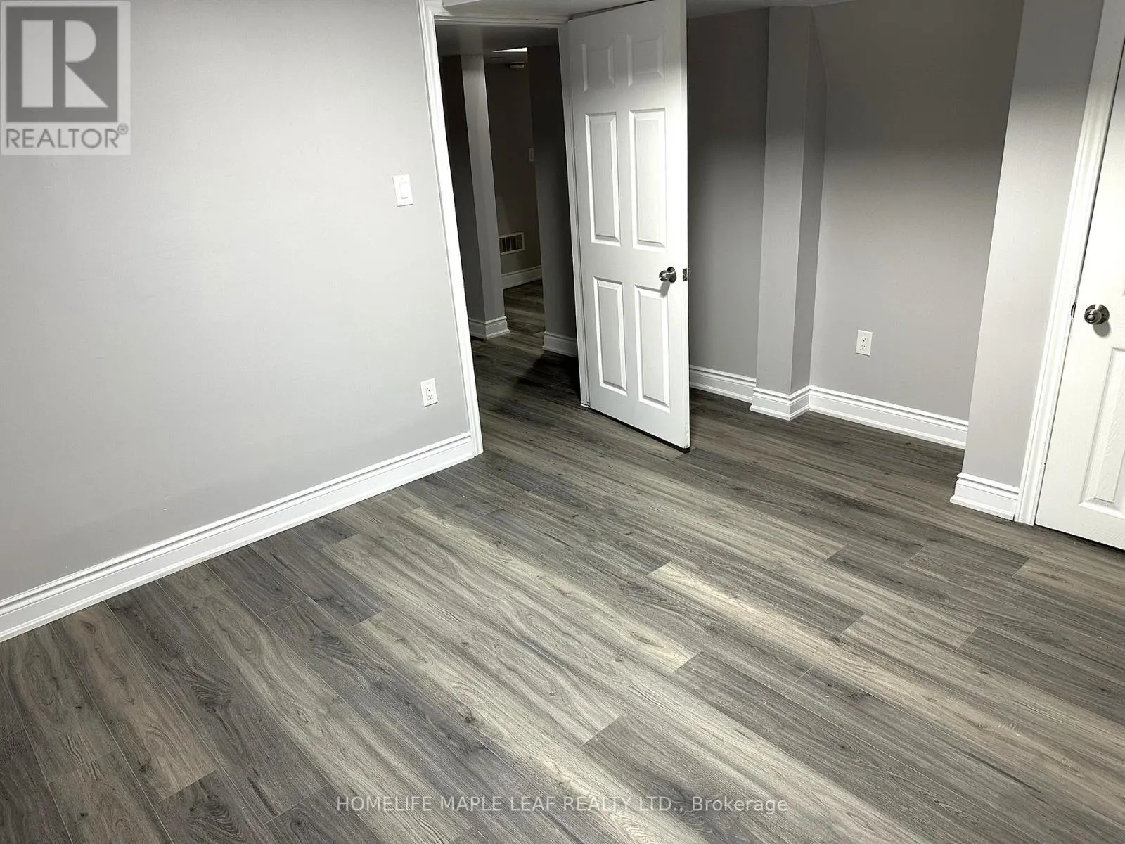 BASEMENT - 72 FOUR SEASONS CIRCLE