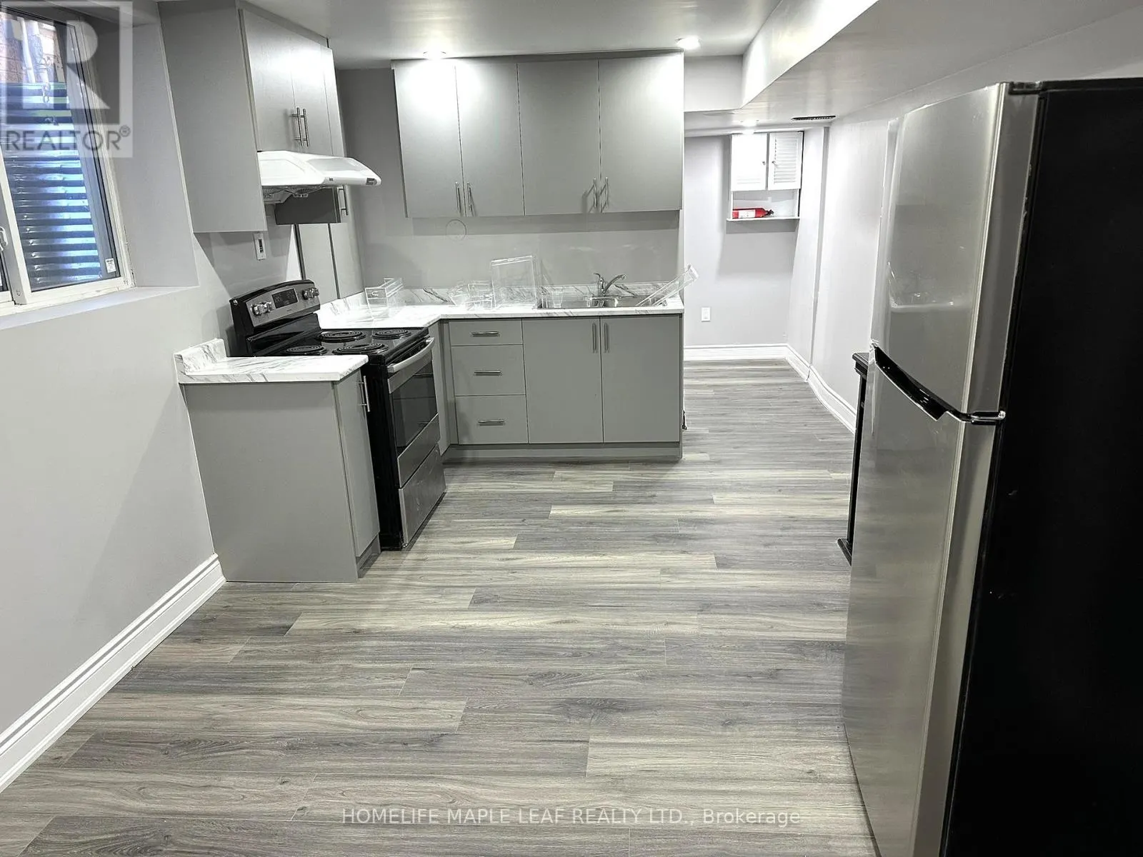 BASEMENT - 72 FOUR SEASONS CIRCLE