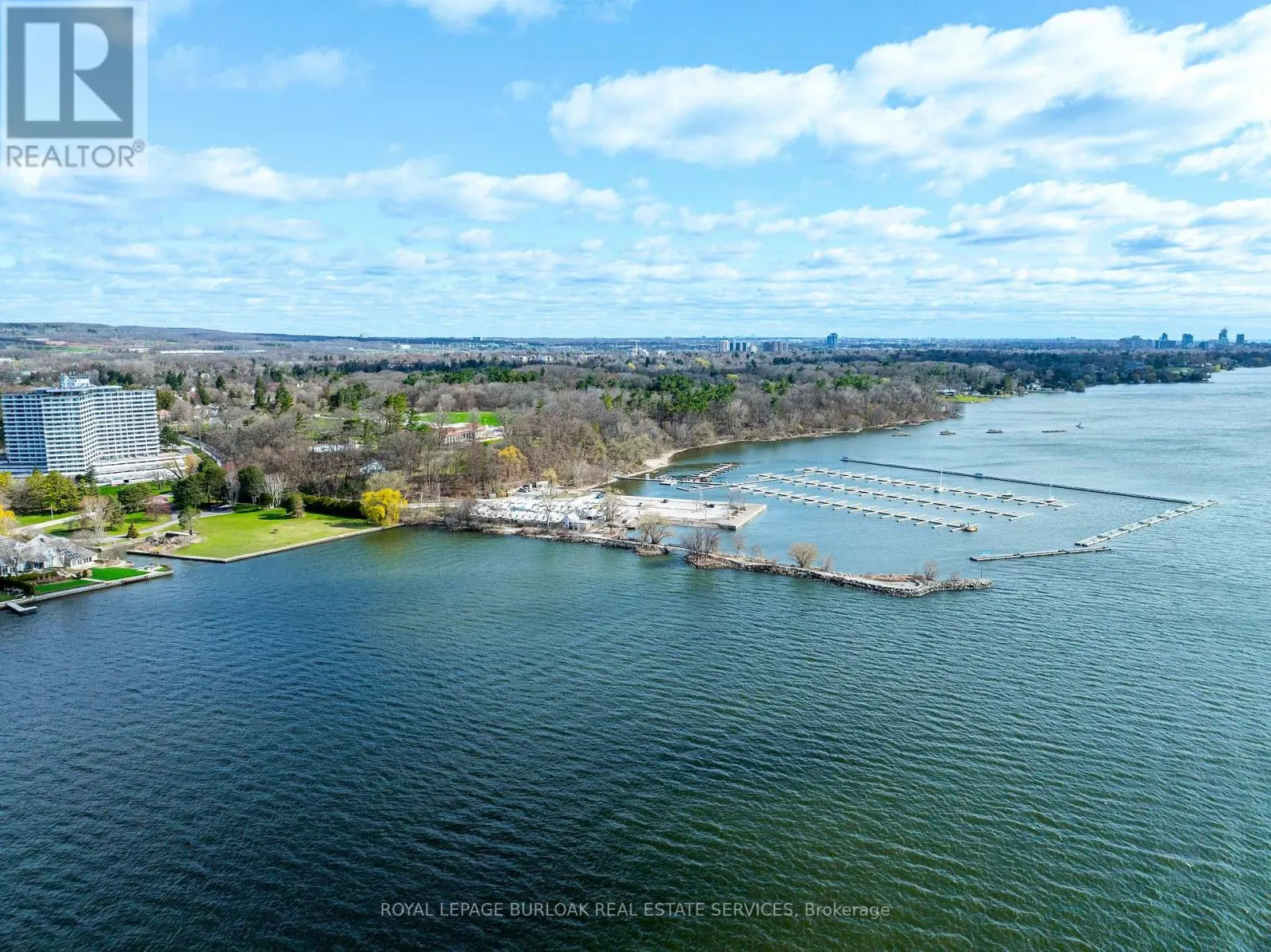 800 LASALLE PARK ROAD