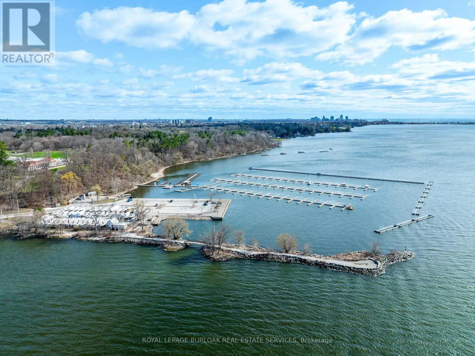 800 LASALLE PARK ROAD