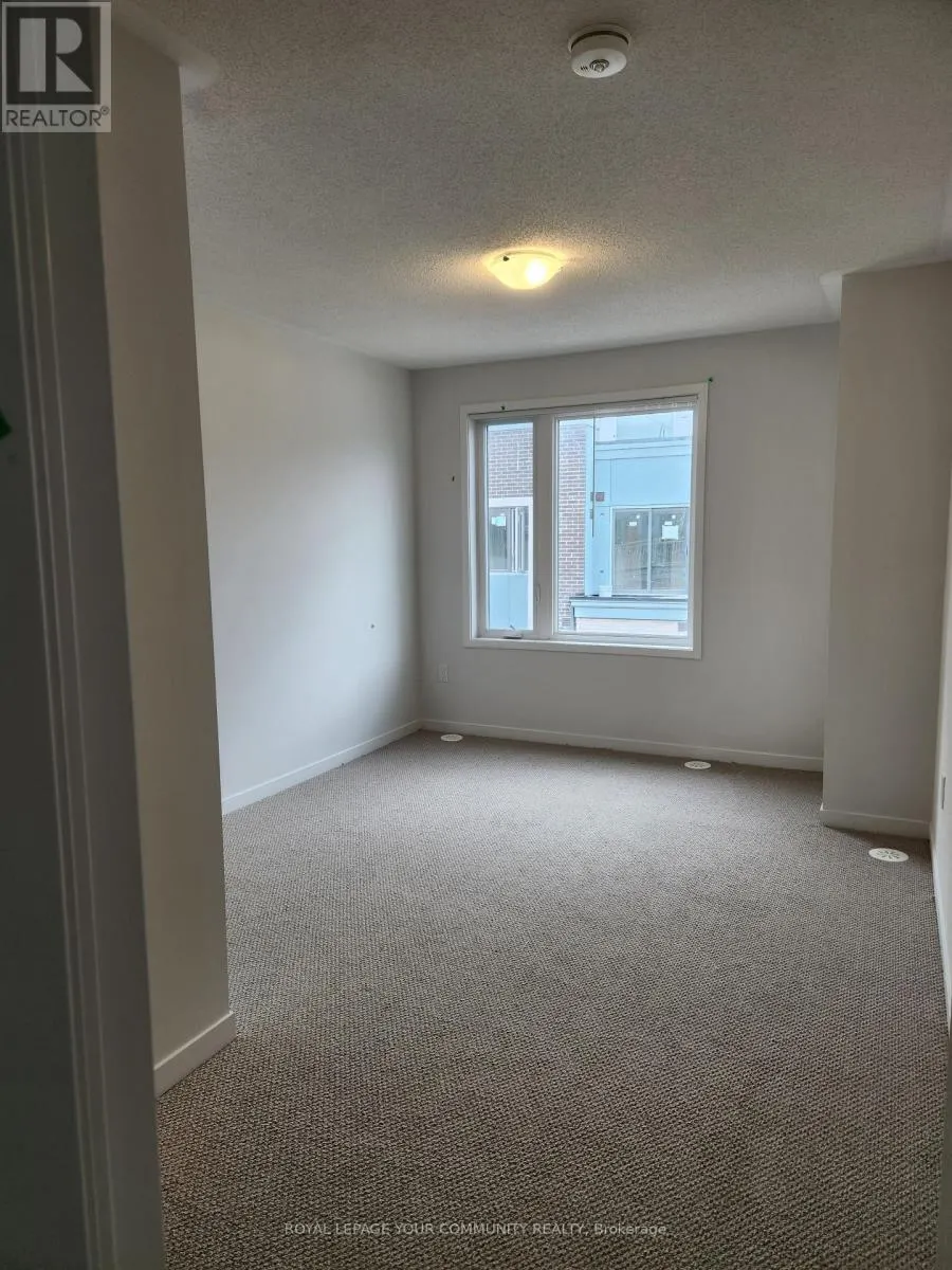 75 - 10 WILLIAM JACKSON WAY W