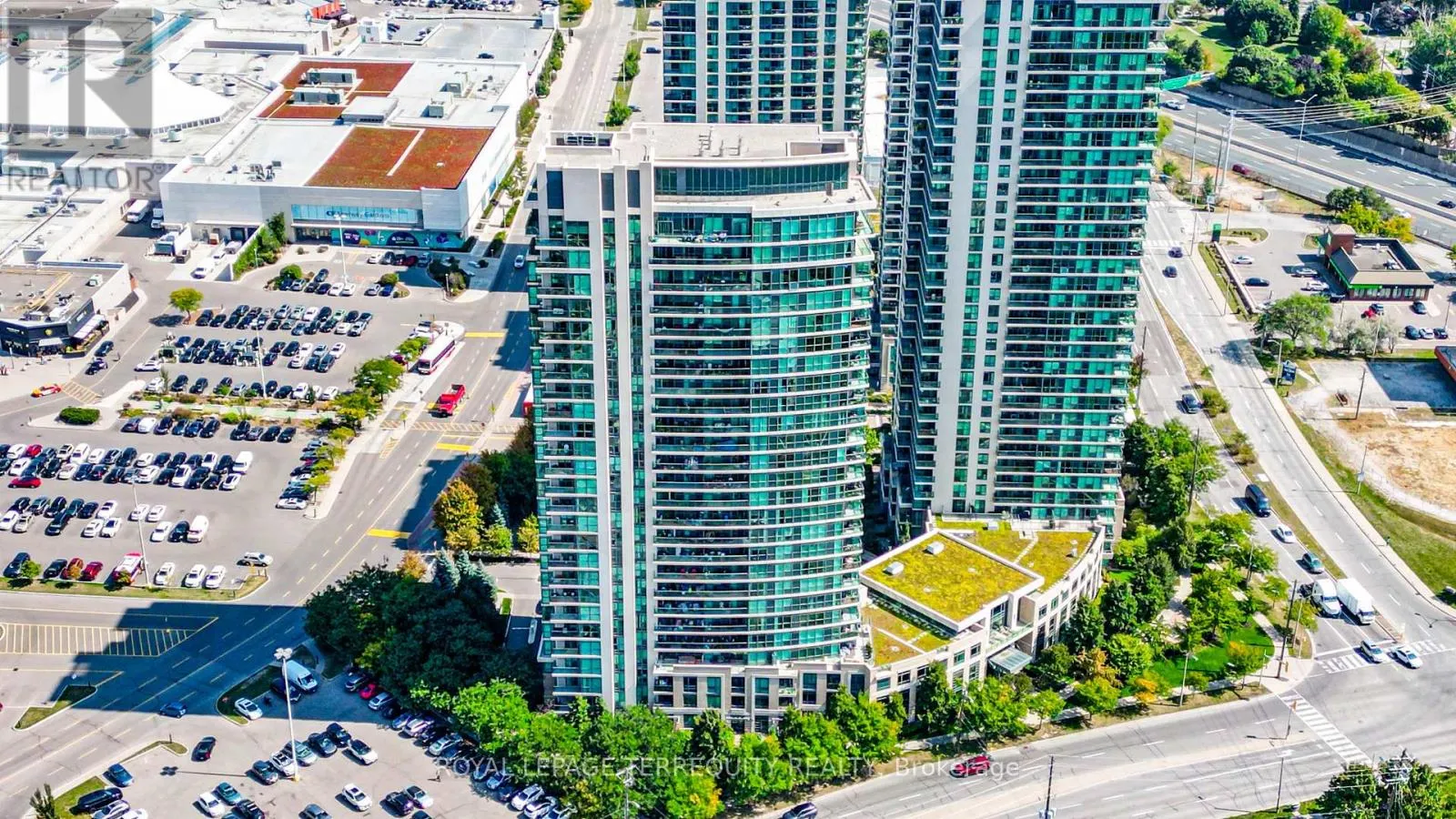 2209 - 235 SHERWAY GARDENS ROAD